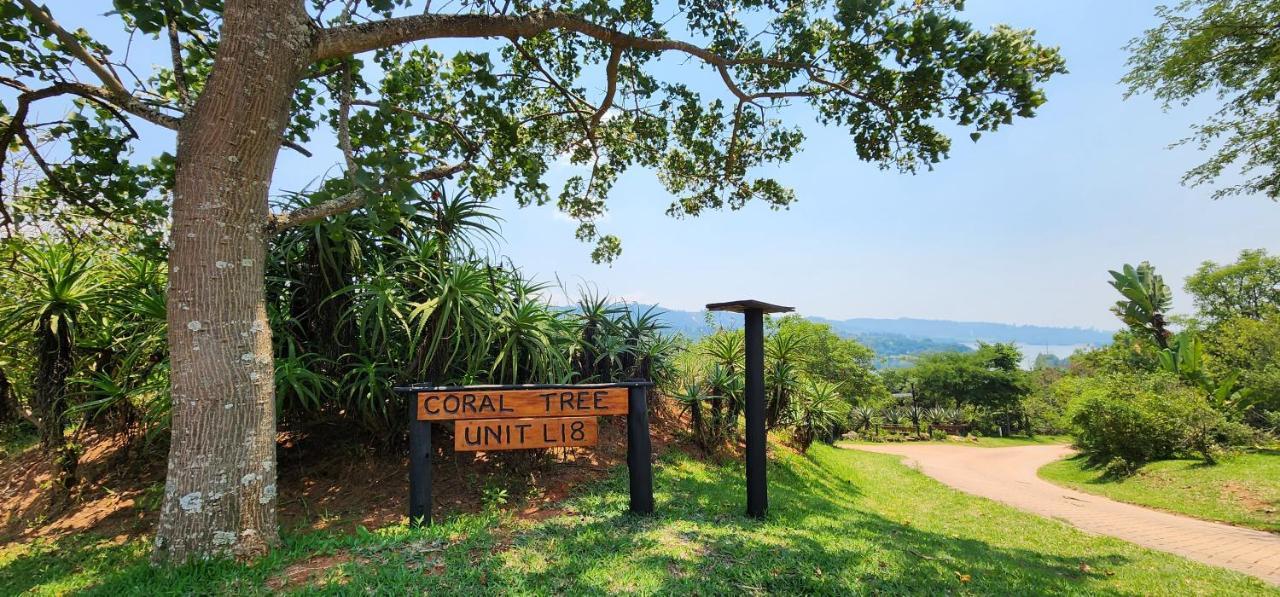 Da Gama Lake Cottages - Coral Tree And Cormorant Cottages White River Pokój zdjęcie